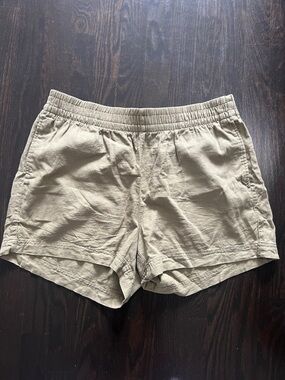 Old Navy comfort waistband Linen-Blend Shorts in olive green L